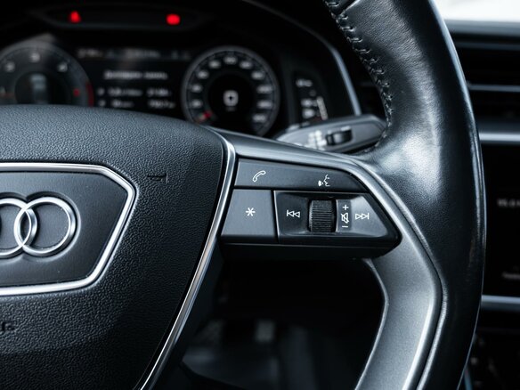 2019 Audi A6 40 TDI V (C8), чёрный, 2670000 рублей - вид 20