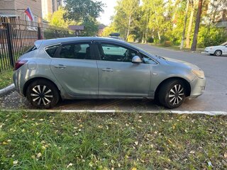 2010 Opel Astra J, серебристый, 395000 рублей, вид 4