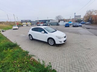 2011 Opel Astra J, белый, 500000 рублей, вид 4