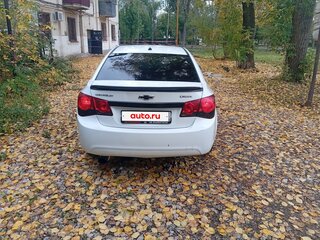 2012 Chevrolet Cruze I Рестайлинг, белый, 630000 рублей, вид 3