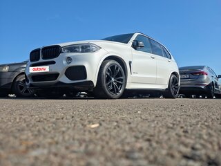 2015 BMW X5 40d III (F15), белый, 3950000 рублей, вид 2