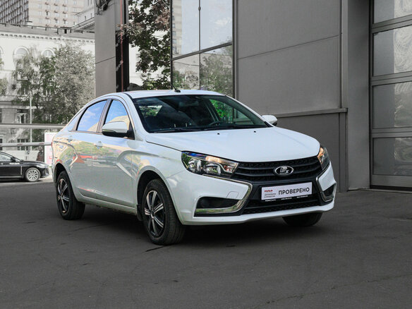 2020 Lada (ВАЗ) Vesta I, белый, 779000 рублей - вид 2