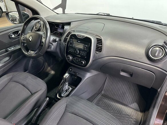 2017 Renault Kaptur I, коричневый - вид 4