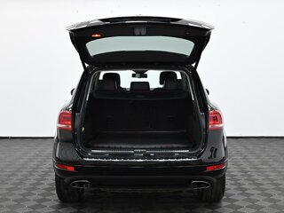 2012 Volkswagen Touareg II, чёрный, 1849000 рублей, вид 5
