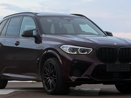 2020 BMW X5 M Competition III (F95), фиолетовый, 9700000 рублей, вид 2