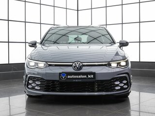 2022 Volkswagen Golf VIII, серый, 2699000 рублей, вид 2