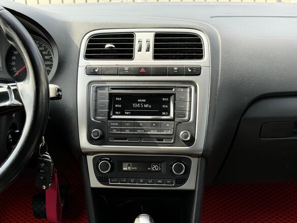 2016 Volkswagen Polo V Рестайлинг, серебристый - вид 18