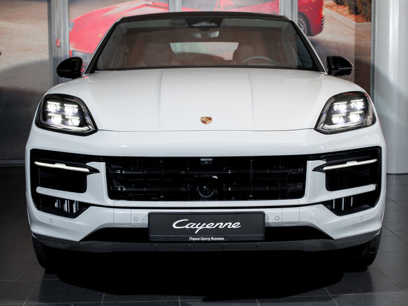 2026 Porsche Cayenne Coupé III Рестайлинг, серый, 24200000 рублей - вид 5