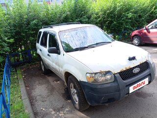 2004 Ford Escape I Рестайлинг, белый, 350000 рублей, вид 2