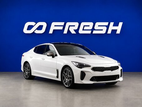 2022 Kia Stinger I Рестайлинг, белый, 2988088 рублей, вид 1