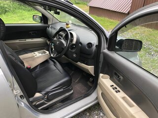 2009 Toyota Passo I (C10), серебристый, 330000 рублей, вид 4
