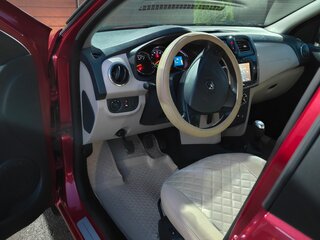 2014 Renault Logan II, красный, 500000 рублей, вид 5
