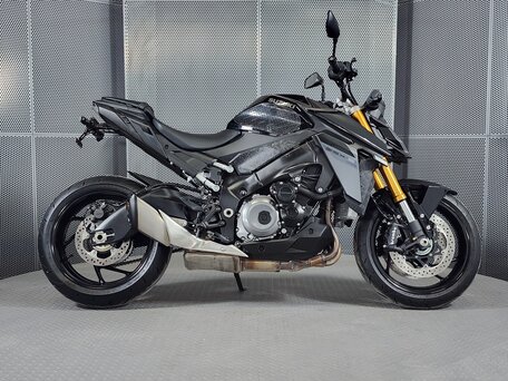 2024 Suzuki GSX-S 1000, чёрный, 1149000 рублей, вид 1