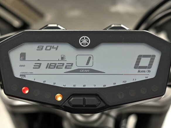 2014 Yamaha MT-07 (FZ-07), красный, 697000 рублей - вид 8