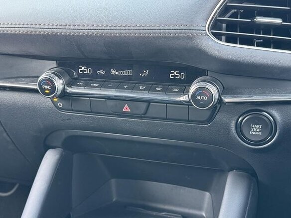 2022 Mazda 3 IV (BP), белый - вид 21