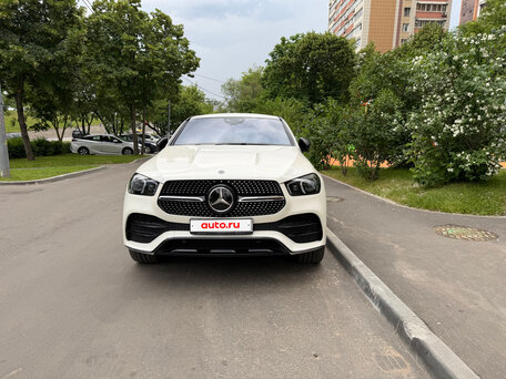 2020 Mercedes-Benz GLE Coupe 400 d II (C167), белый, 7690000 рублей, вид 2