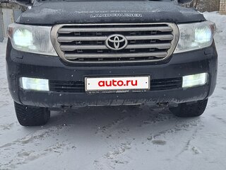 2010 Toyota Land Cruiser 200 Series, чёрный, 2900000 рублей, вид 3