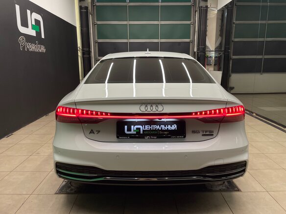 2020 Audi A7 55 TFSI II (4K), белый, 5200000 рублей - вид 6
