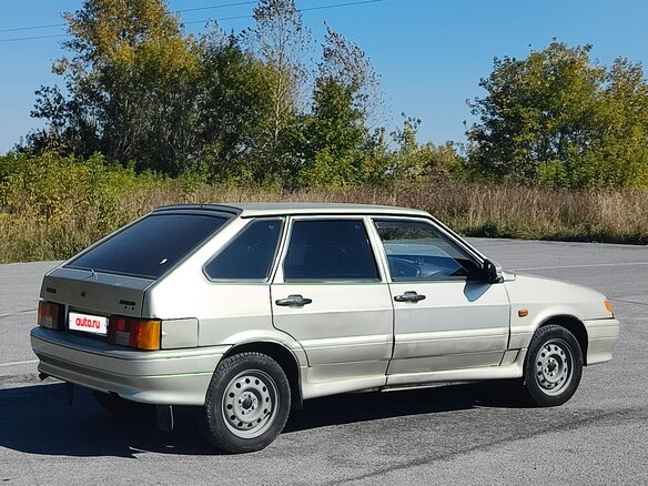 2005 Lada (ВАЗ) 2114, бежевый, 155000 рублей - вид 4