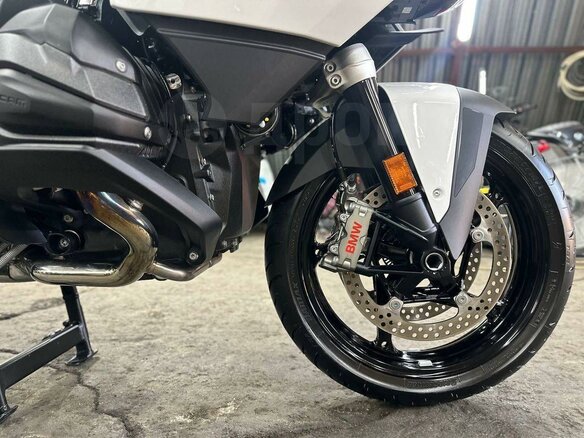 2025 BMW R 1300 RT, белый, 3200000 рублей - вид 25