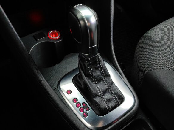 2012 Volkswagen Polo V, белый, 620000 рублей - вид 18