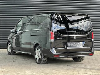 2024 Mercedes-Benz V-Класс Extra Long 300 d экстра длинный III (W447) Рестайлинг, чёрный, 15300000 рублей, вид 4