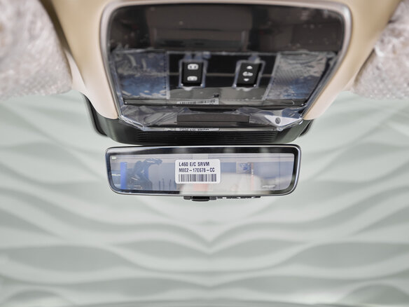 2025 Land Rover Range Rover P530 MHEV V, чёрный, 30800000 рублей - вид 23