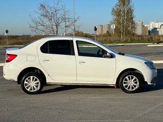 2014 Renault Logan II, белый, 328000 рублей, вид 4