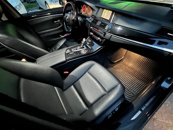 2014 BMW 5 серии 520i VI (F10/F11/F07) Рестайлинг, коричневый, 1680000 рублей - вид 6