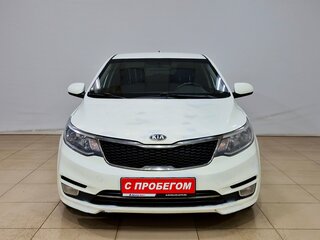 2016 Kia Rio III Рестайлинг, белый, 645000 рублей, вид 2