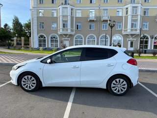 2012 Kia Ceed II, белый, 1290000 рублей, вид 4