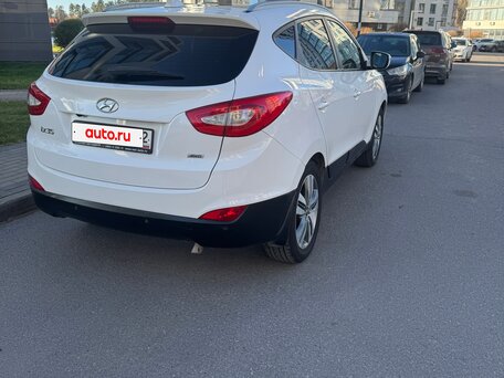 2014 Hyundai ix35 I Рестайлинг, белый, 1301000 рублей, вид 4