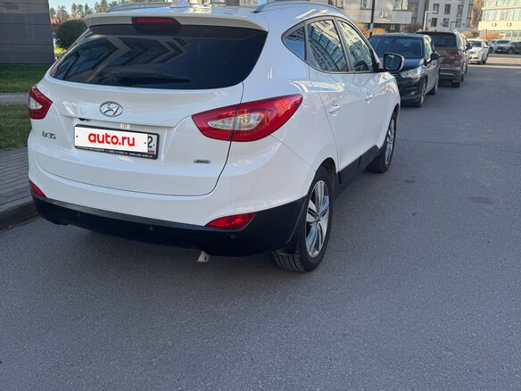 2014 Hyundai ix35 I Рестайлинг, белый, 1301000 рублей - вид 3