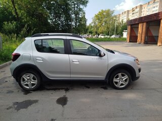 2017 Renault Sandero Stepway II, серый, 950000 рублей, вид 5