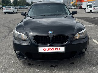 2004 BMW 5 серии 525i V (E60/E61), чёрный, 1300000 рублей, вид 2