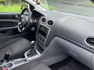 2011 Ford Focus II Рестайлинг, белый, 530000 рублей, вид 5