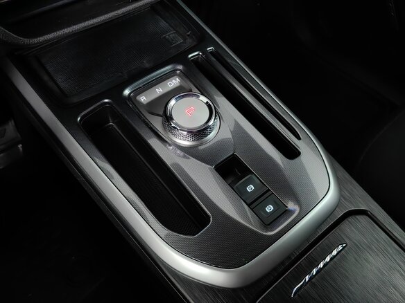 2023 Haval Jolion I, серый, 1848000 рублей - вид 18