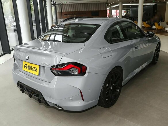 2025 BMW 2 серии 220i G42 Рестайлинг, серый, 6325000 рублей - вид 8