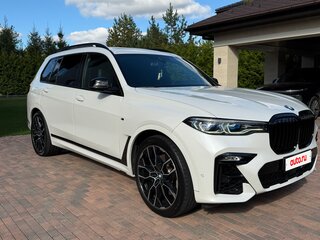 2021 BMW X7 30d I (G07), белый, 6950000 рублей, вид 3
