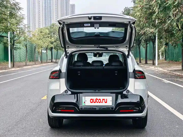 2026 Changan Qiyuan Q05 51.9 kWh II, серебристый - вид 15