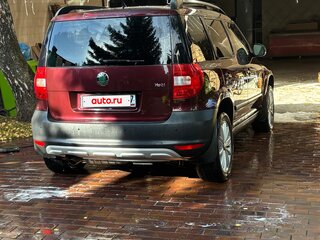 2010 Skoda Yeti I, пурпурный, 575000 рублей, вид 2