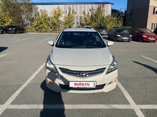 2014 Hyundai Solaris I Рестайлинг, бежевый, 1100000 рублей, вид 2