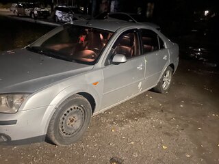 2001 Ford Mondeo III, серебристый, 225000 рублей, вид 3