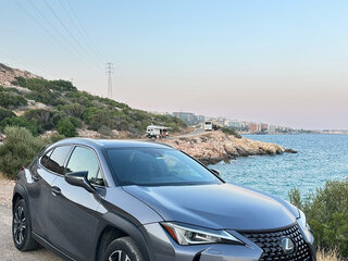 2019 Lexus UX 200 I, серый, 2650000 рублей, вид 1