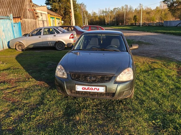 2011 Lada (ВАЗ) Priora I, зелёный, 360000 рублей