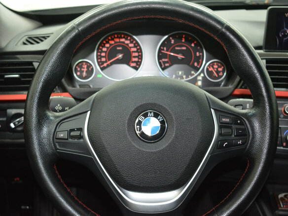 2015 BMW 3 серии Gran Turismo 320d xDrive VI (F3x), чёрный, 2750000 рублей - вид 11