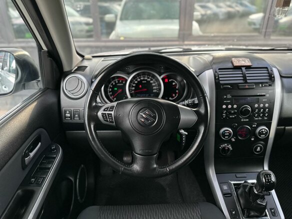 2014 Suzuki Grand Vitara II Рестайлинг 2, белый - вид 10