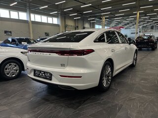 2024 Bestune B70 I Рестайлинг, белый, 2653000 рублей, вид 2