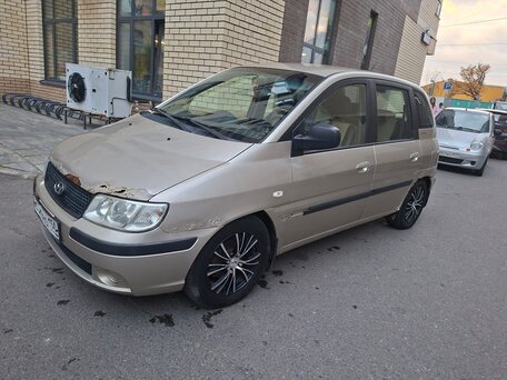2008 Hyundai Matrix I Рестайлинг, бежевый, 196000 рублей, вид 1