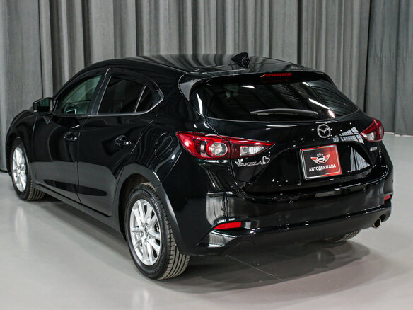 2019 Mazda Axela III Рестайлинг, чёрный, 1380000 рублей - вид 19